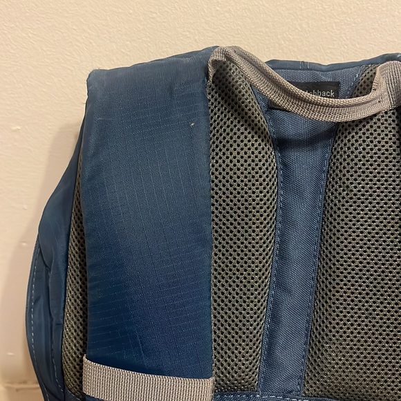 LowePro Photo Hatchback 16L AW Backpack - Daypack - Picture 7 of 16